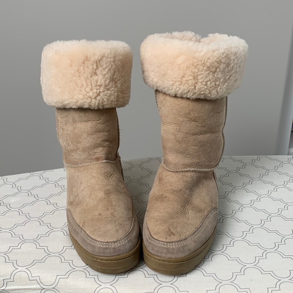UGG | Shoes | Ugg Boots Size 8 Tan 